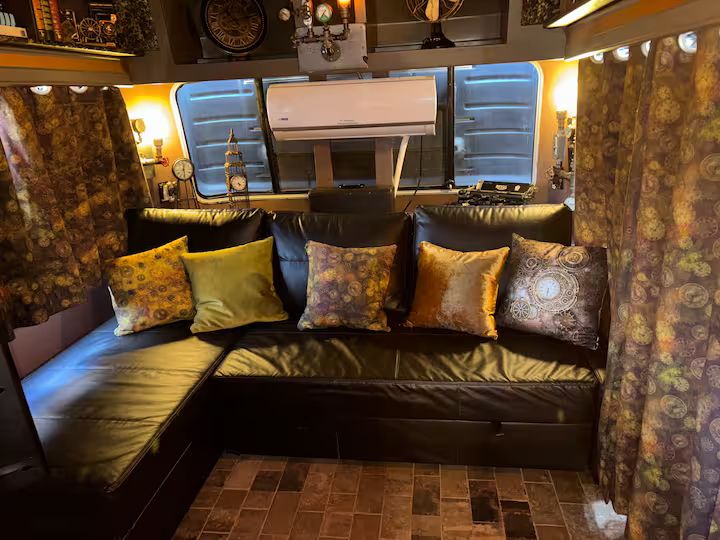Steampunk Express, photo 2 of 11