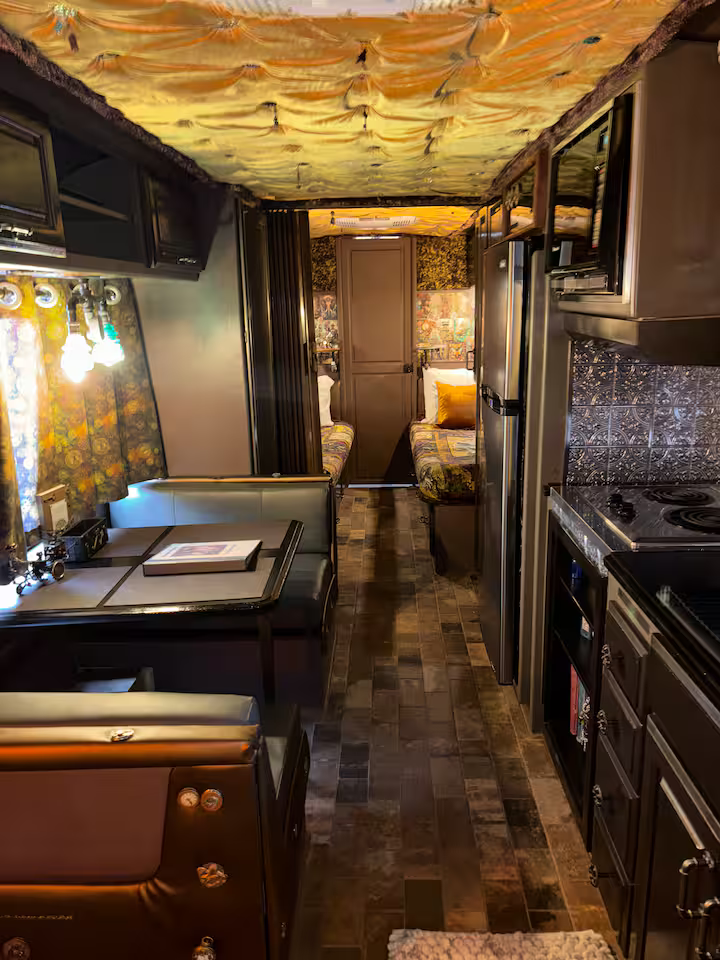 Steampunk Express, photo 5 of 11